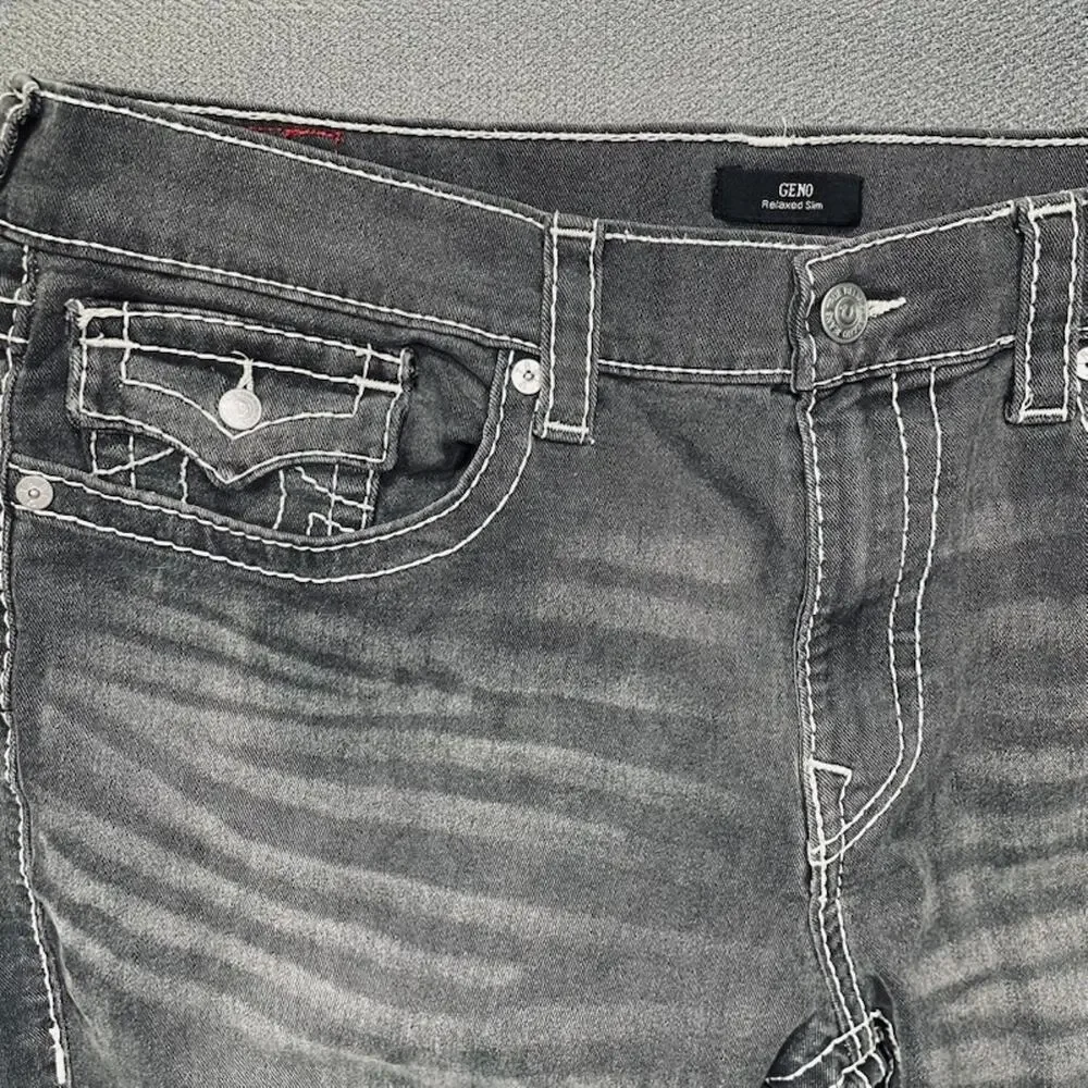 True Religion Jeans Mens 40x31 Grey Geno Relaxed Slim Big T Flap Whisker Marks